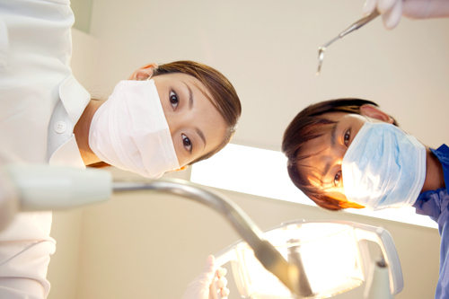 ［画像］日本人の約8割が歯周病の予備軍です